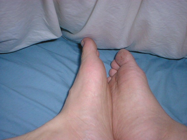 My feet to be fucked hard