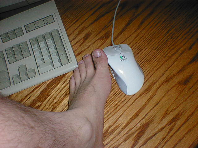 Playing with my mouse on desk