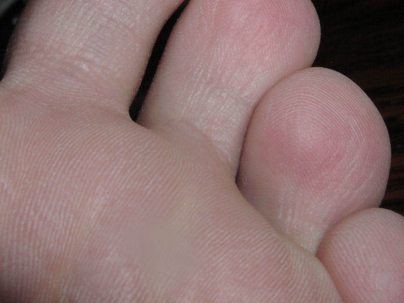 Sweaty toes ready for sucking